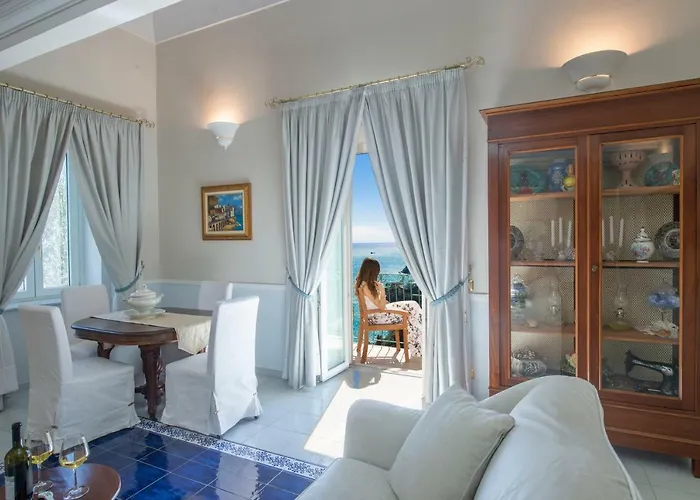 Affittacamere Lauro Old Chapel *